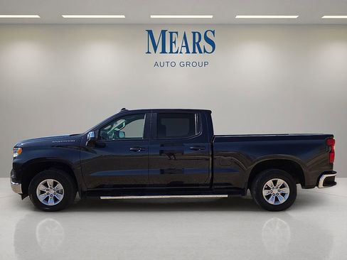 Used 2024 Chevrolet Silverado 1500 LT w/ Protection Package image 2