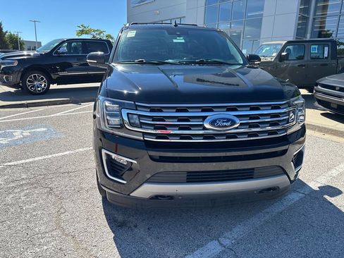 Used 2021 Ford Expedition Limited AWD/4WD image 9