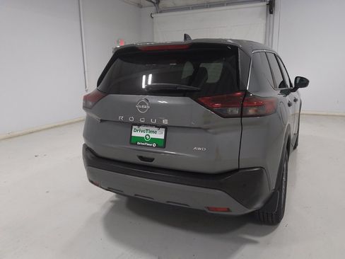 Used 2023 Nissan Rogue S AWD/4WD image 7