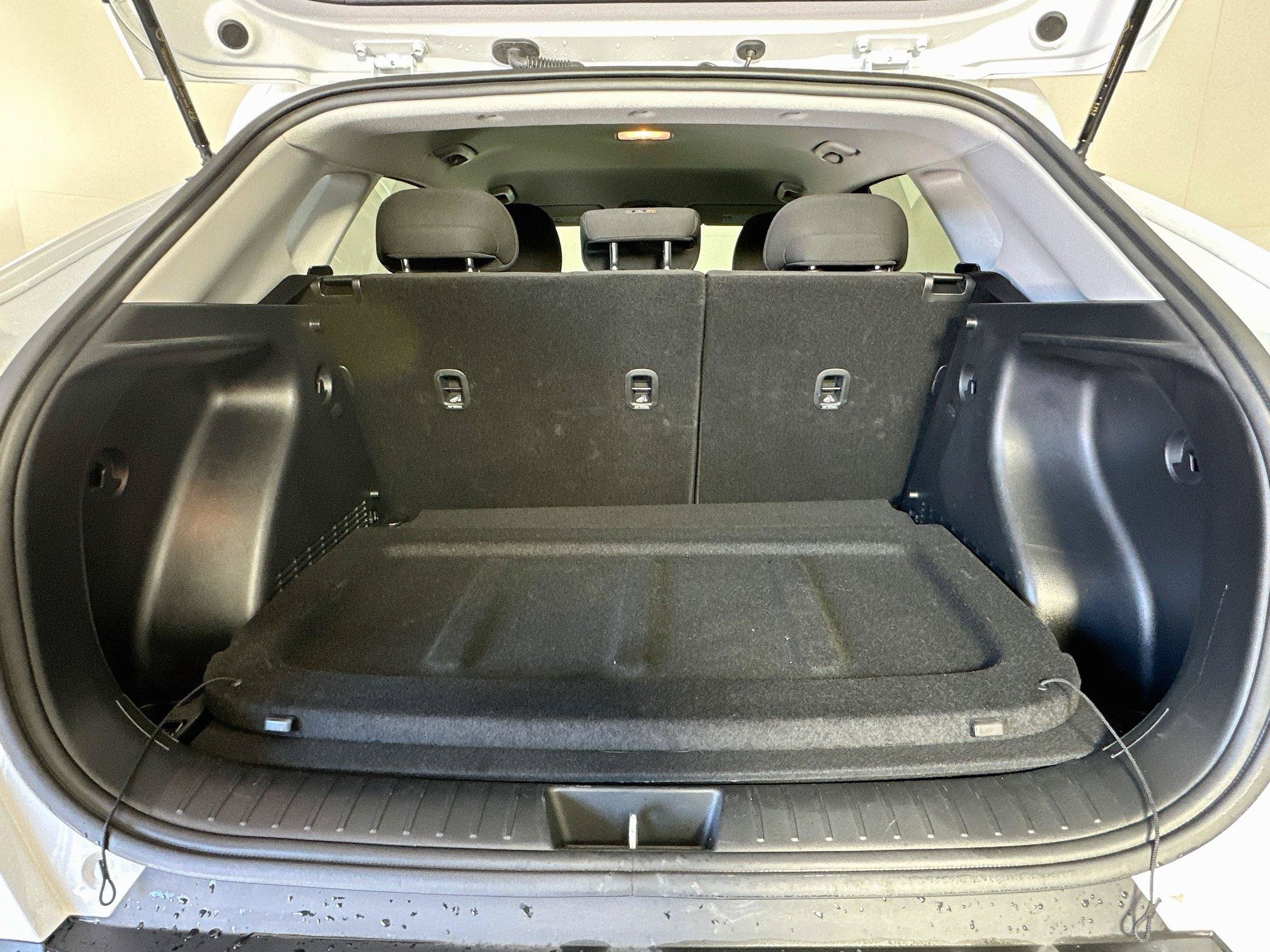 Used 2025 Hyundai Kona SEL FWD image 27