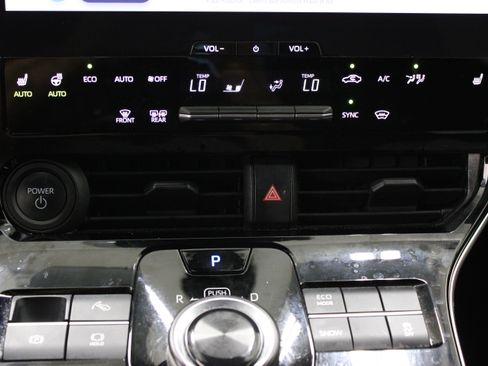 Used 2024 Toyota bZ4X FWD w/ Weather Package image 20