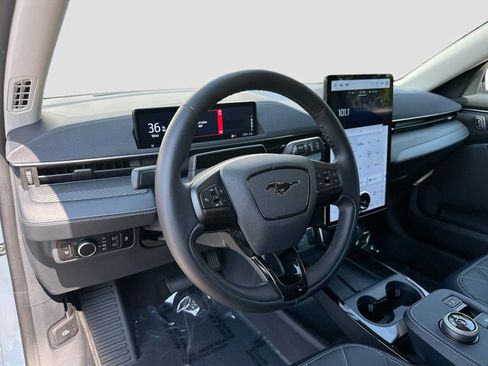 Used 2024 Ford Mustang Mach-E Select AWD/4WD image 9
