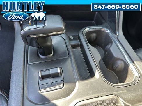 Used 2024 GMC Sierra 1500 AT4 w/ Technology Package image 18