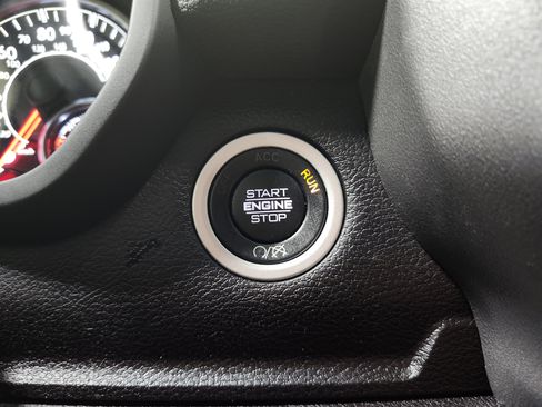 Used 2023 RAM 2500 Big Horn w/ Level 1 Equipment Group image 6