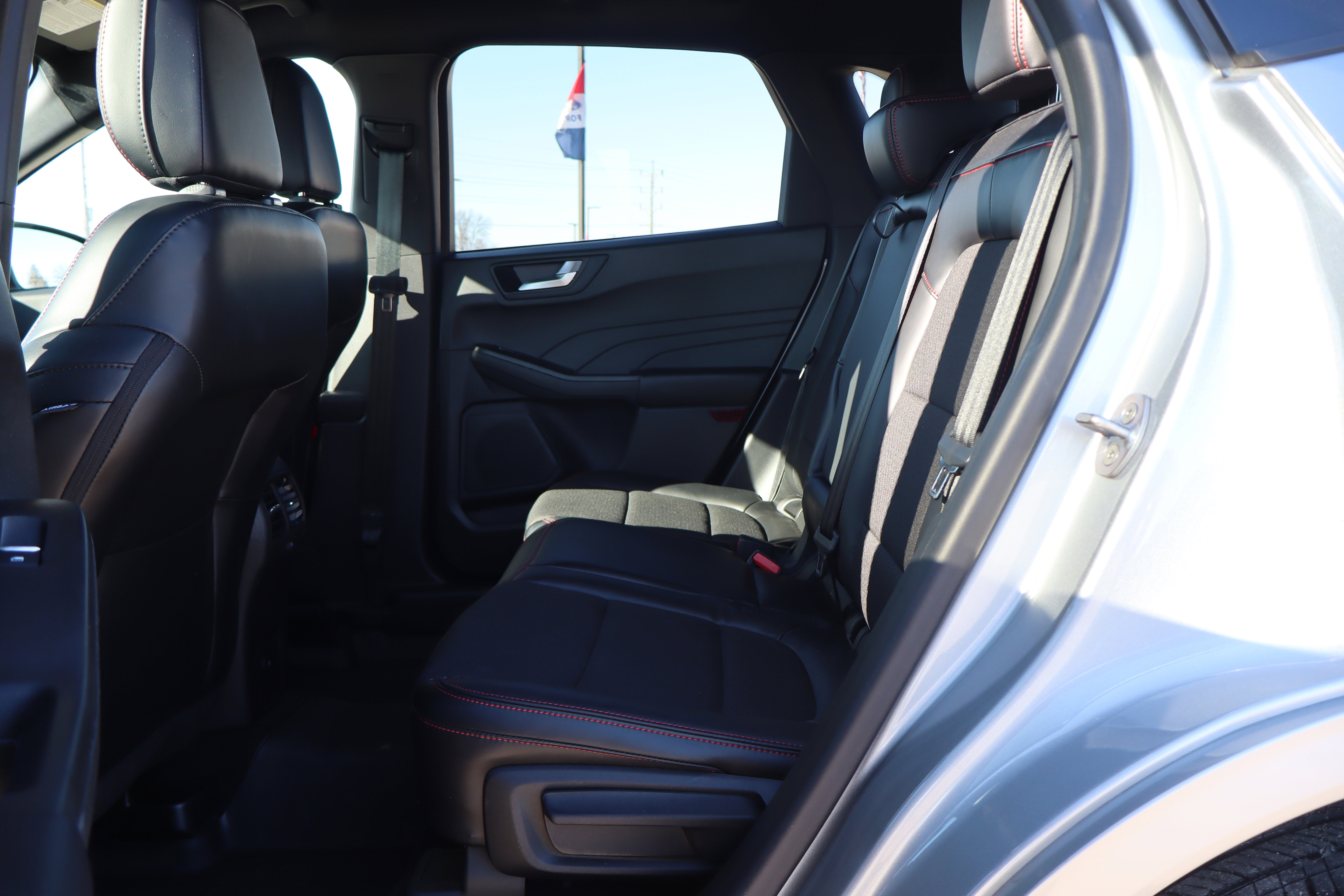 Used 2023 Ford Escape ST-Line w/ Tech Pack #1 AWD/4WD image 11