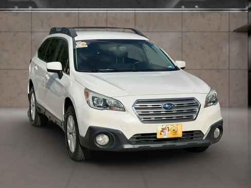 Used 2015 Subaru Outback 2.5i Premium AWD/4WD image 15