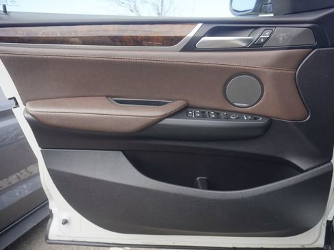 Used 2017 BMW X3 xDrive28i image 17