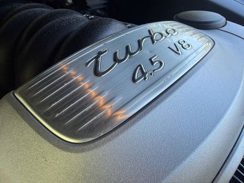 Used 2005 Porsche Cayenne Turbo AWD/4WD image 26