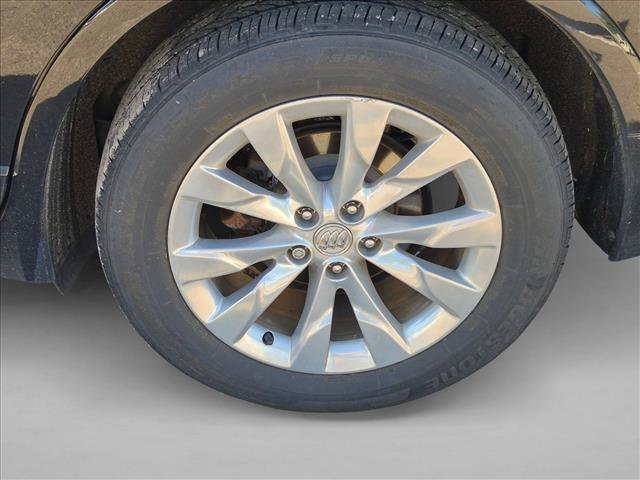 Used 2017 Buick Envision Essence FWD image 17