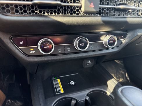 Used 2023 Honda HR-V EX-L image 27