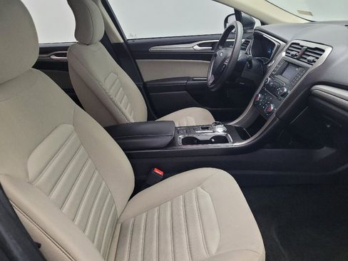 Used 2018 Ford Fusion S image 21