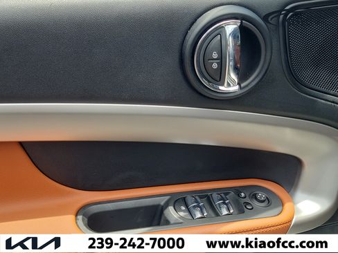 Used 2024 MINI Cooper Countryman S w/ Signature Upholstery Package FWD image 22