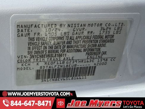 Used 2025 Nissan Versa SV image 29