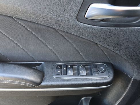 Used 2023 Dodge Charger SXT RWD image 11