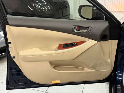 Used 2011 Lexus ES 350 ES 350 Sedan 4D image 14