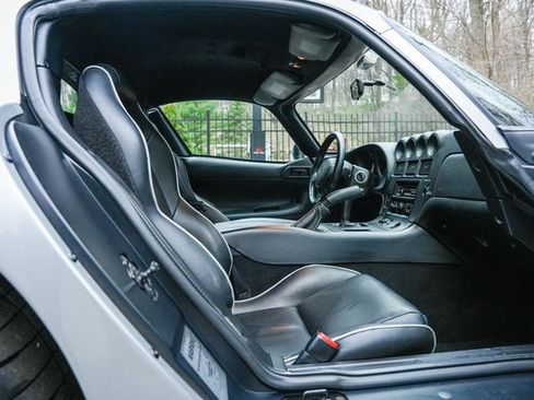 Used 1998 Dodge Viper GTS RWD image 40