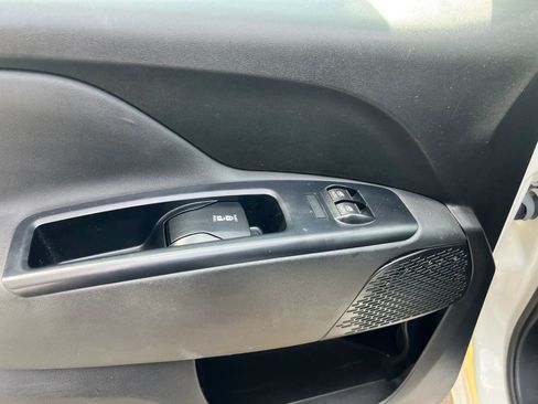 Used 2017 RAM ProMaster City Tradesman w/ Rear Back-up Camera Group FWD image 23