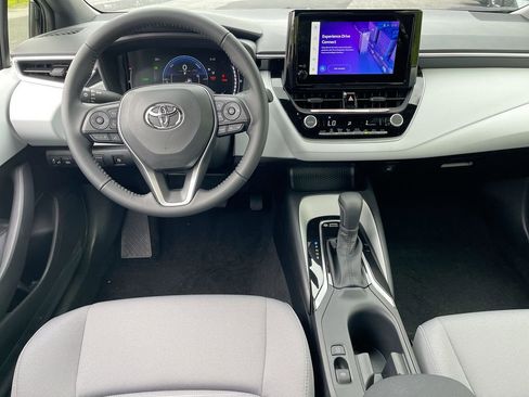 Used 2026 Toyota Corolla SE FWD image 10