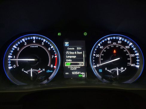 Used 2019 Toyota Highlander XLE image 23