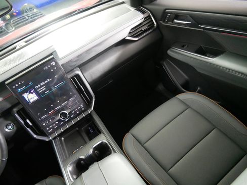 Used 2024 GMC Acadia AT4 w/ LPO, Floor Liner Package AWD/4WD image 11