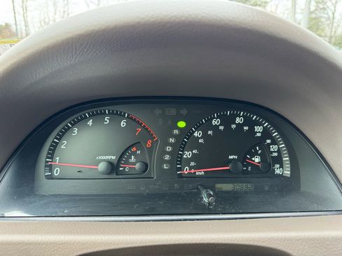 Used 2004 Toyota Camry LE image 15