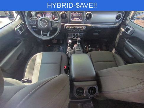 Used 2023 Jeep Wrangler Unlimited w/ Cold Weather Group AWD/4WD image 29