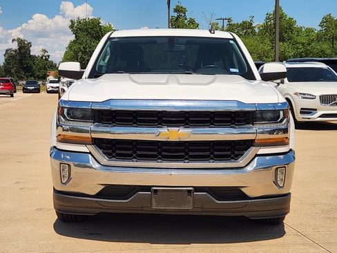 Used 2018 Chevrolet Silverado 1500 LT w/ All Star Edition RWD image 2