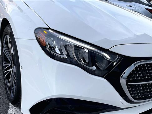 Used 2025 Mercedes-Benz E 350 4MATIC Sedan image 27