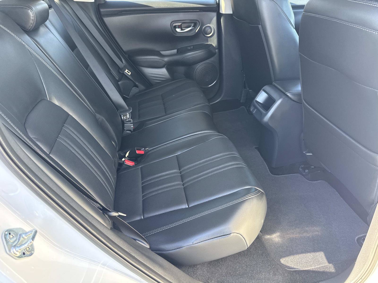 Used 2027 Honda HR-V EX-L image 31