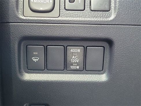 Used 2020 Toyota 4Runner SR5 image 30