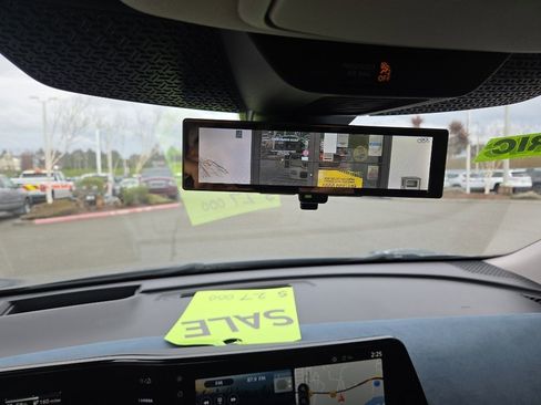 Used 2023 Nissan Ariya image 15