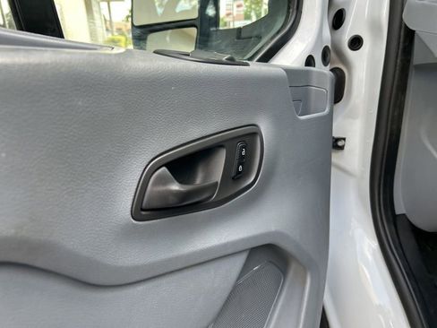 Used 2018 Ford Transit 250 138 image 23