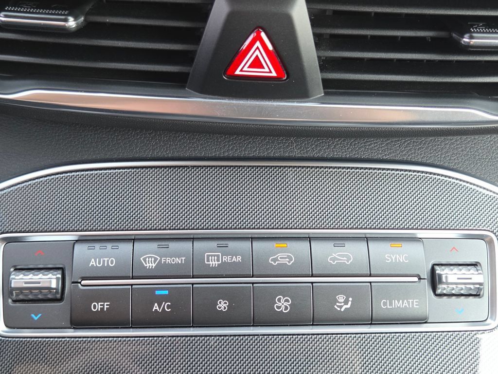 Used 2021 Hyundai Santa Fe SEL w/ Convenience Package AWD/4WD image 15
