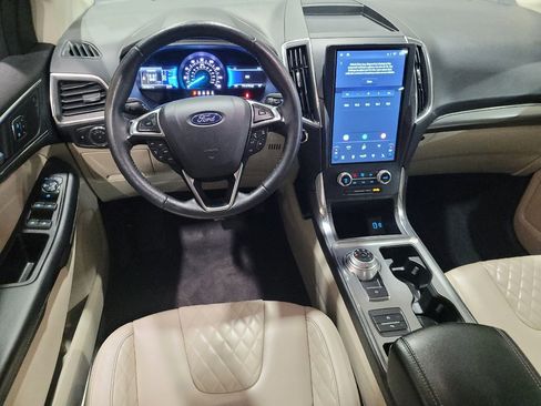 Used 2024 Ford Edge Titanium image 22