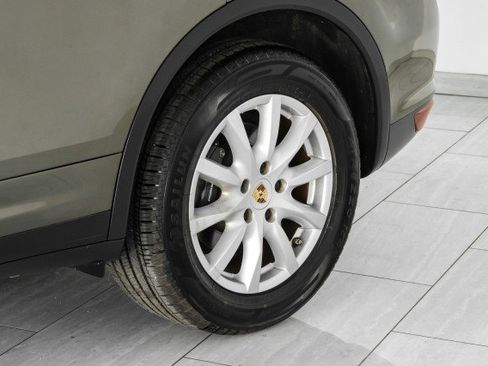 Used 2014 Porsche Cayenne Platinum Edition AWD/4WD image 61