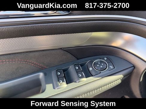 Used 2019 Ford Explorer XLT w/ Equipment Group 202A image 15