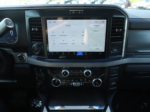 Used 2025 Ford F350 Platinum AWD/4WD image 17