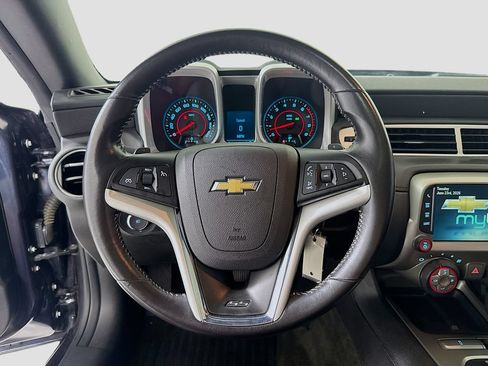Used 2014 Chevrolet Camaro SS RWD image 13