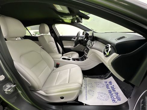 Used 2019 Mercedes-Benz GLA 250 4MATIC image 26