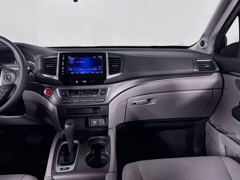 Used 2017 Honda Pilot EX image 12