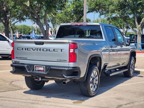 Used 2024 Chevrolet Silverado 2500 Custom w/ Custom Value Package AWD/4WD image 7