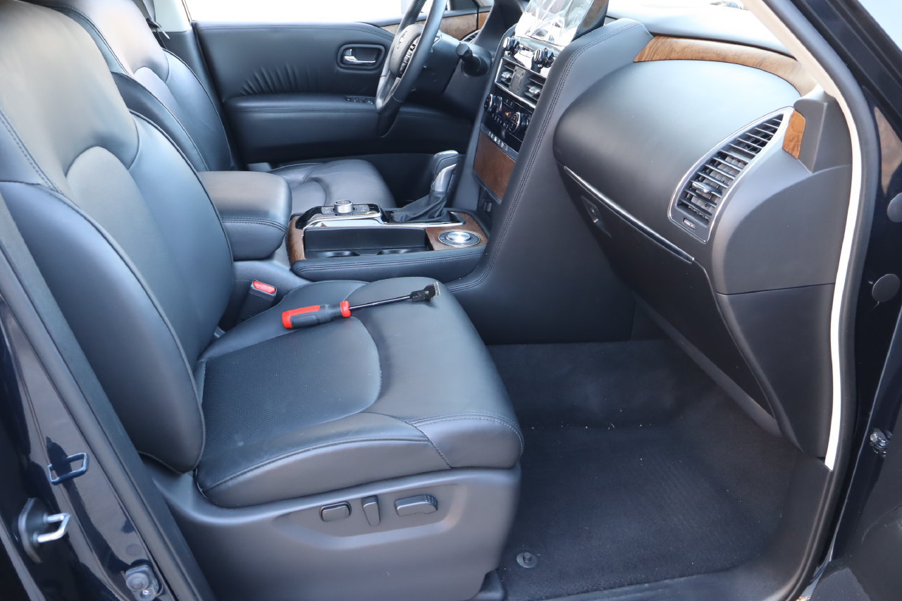 Used 2021 Nissan Armada SL w/ Captain's Chairs Package RWD image 18