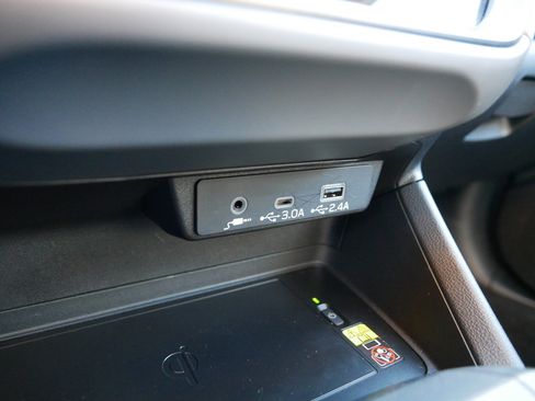 Certified 2025 Subaru Crosstrek 2.5i Limited w/ Popular Package #3A image 33