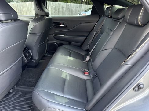 Used 2023 Toyota Crown Limited image 10