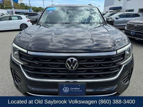 Used 2024 Volkswagen Atlas Cross Sport SEL R-Line AWD/4WD image 2