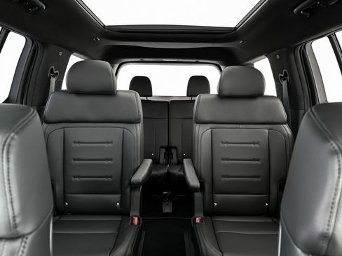 New 2025 Hyundai Santa Fe Calligraphy image 16