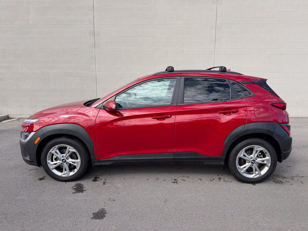 Used 2022 Hyundai Kona SEL AWD/4WD image 2