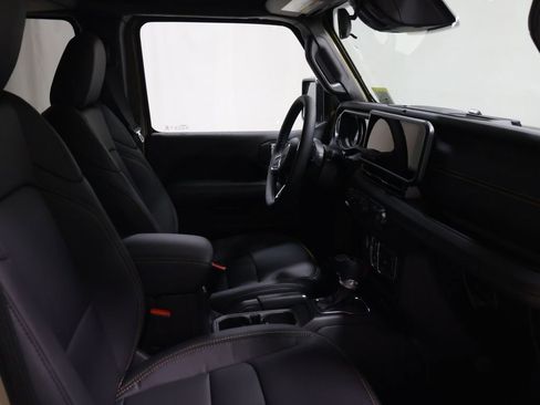 New 2026 Jeep Wrangler Sahara image 17