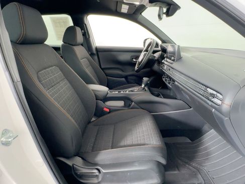 Used 2024 Honda HR-V Sport image 29