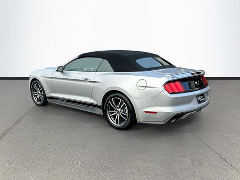 Used 2015 Ford Mustang Premium image 5